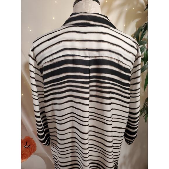 Chicos Womens Striped Roll Tab Sleeve Shell Button Tunic Blouse Size 3 US XL 16 - Picture 6 of 13